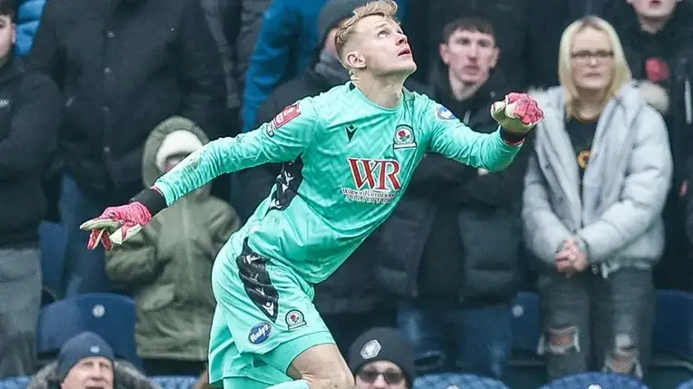 Angliában ámulnak a magyar válogatott kapus elképesztő bravúrjain