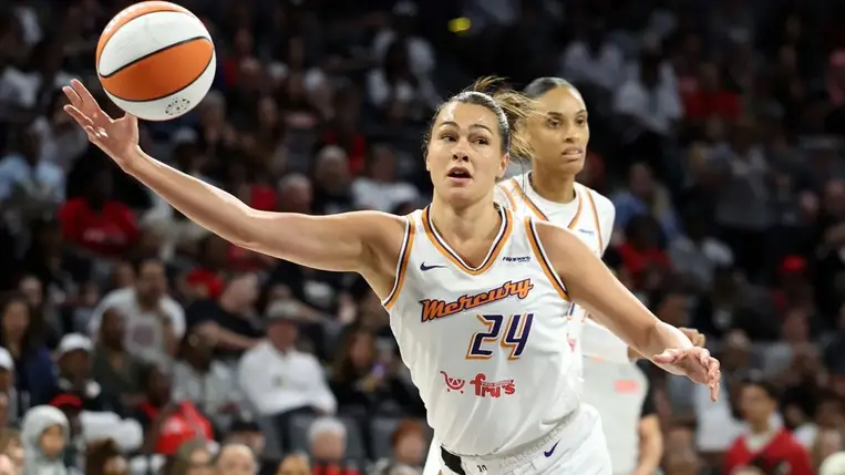 Amerikai játékossal erősödhet a magyar válogatott