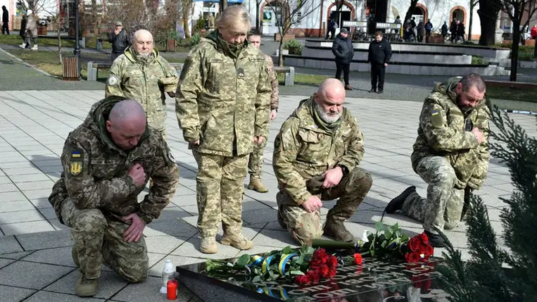 Közös imával és főhajtással emlékeztek Beregszászban a háború áldozataira. Fotó: facebook.com/PublicPageBabjak