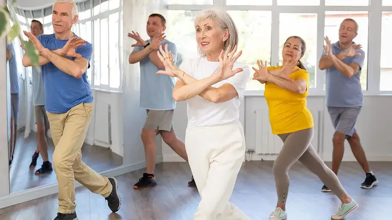 A napi séta már nem elég: így őrizhető meg az izomerő 60 év felett