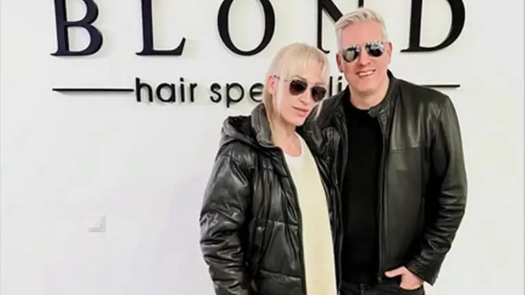 Pásztor Anna az új frizurájával felismerhetetlen