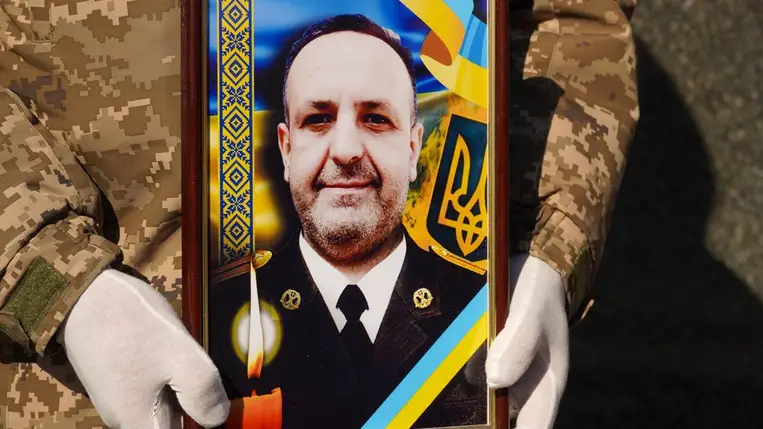 Ungvár elbúcsúzott Olekszandr Pavlij alezredestől. Fotó: Ungvári Városi Tanács