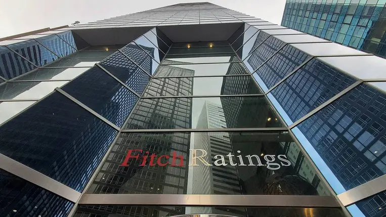 Fitch Ratings nemzetközi hitelminősítő. Kiemelt kép forrása: Shutterstock