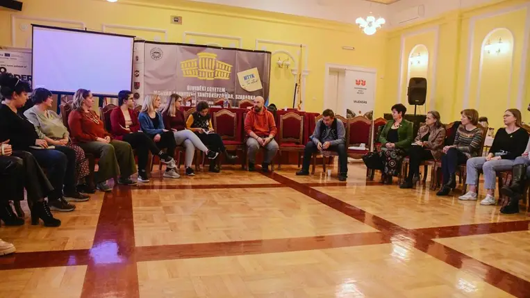 Mesélő szimpóziumok - Konferenciák Raffai Judit emlékére. Fotó: Hagyományok Háza Hálózat