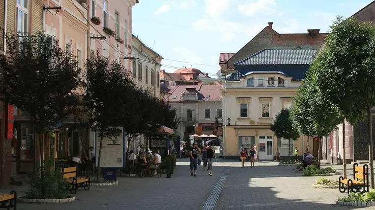  Ungvár belvárosa (Fotó: Wikipedia)