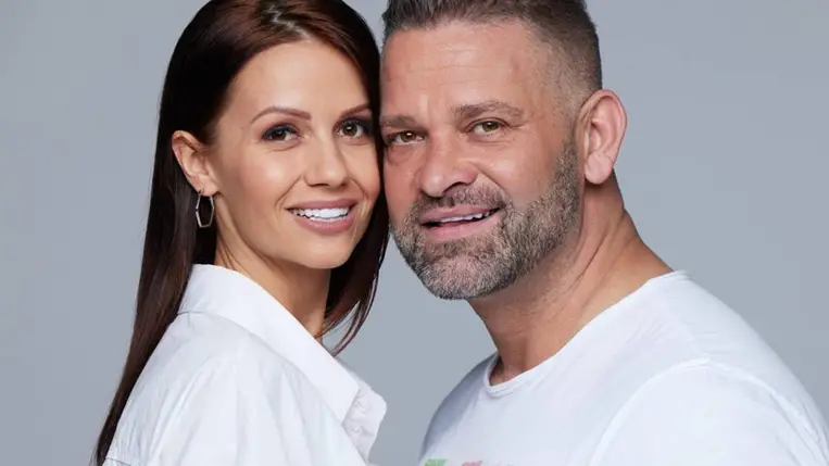Szakított az RTL szívtiprója és 21 évvel fiatalabb felesége: ezt nyilatkozta
