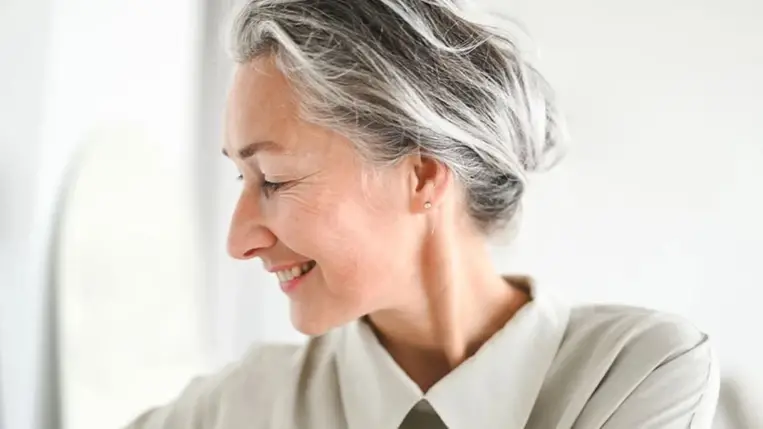 Ragyogóbb, fiatalosabb bőr? Ez az 5 vitamin lehet a titok