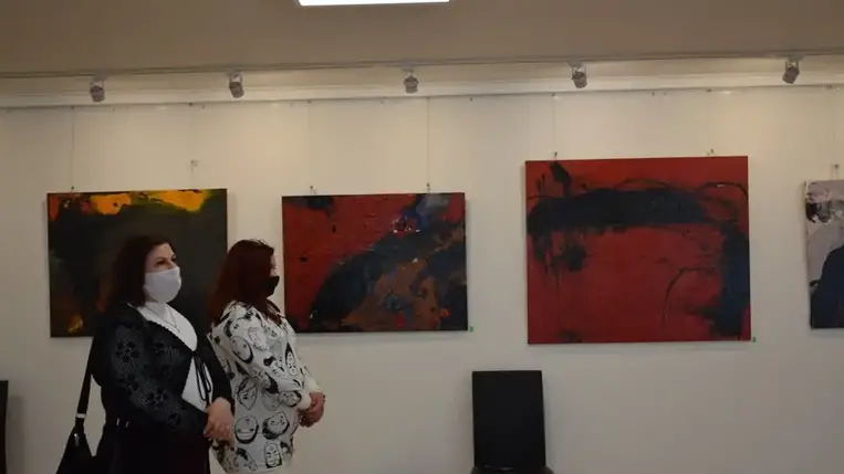 Habda László kiállítása Magyarország Beregszászi Konzulátusán