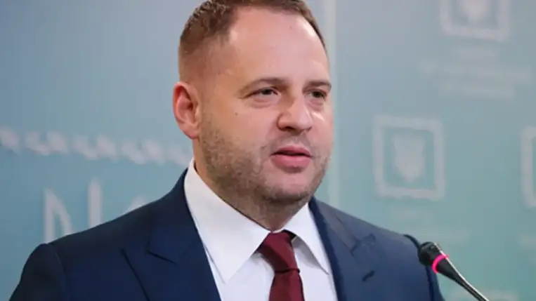 Patriot rakétavédelmi rendszer ukrajnai telepítését kéri az USA-tól Zelenszkij hivatalvezetője