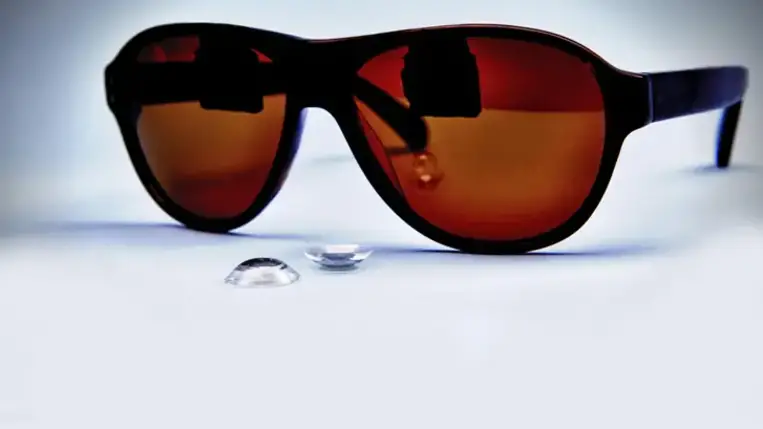 Okoskontaktlencse válthatja a monitort