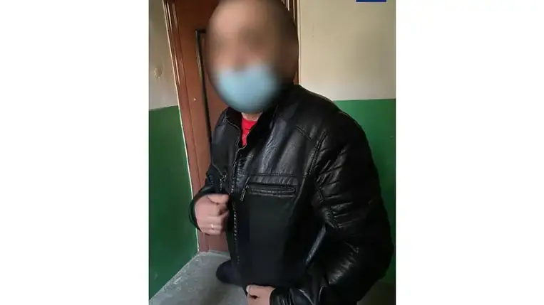 Telefont és pénztárcát lopott egy férfi Ungváron