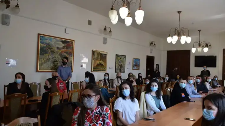 A mostani nyelvtanfolyamokra 191-en jelentkeztek, akik közül ketten két nyelvből is megmérettettek.