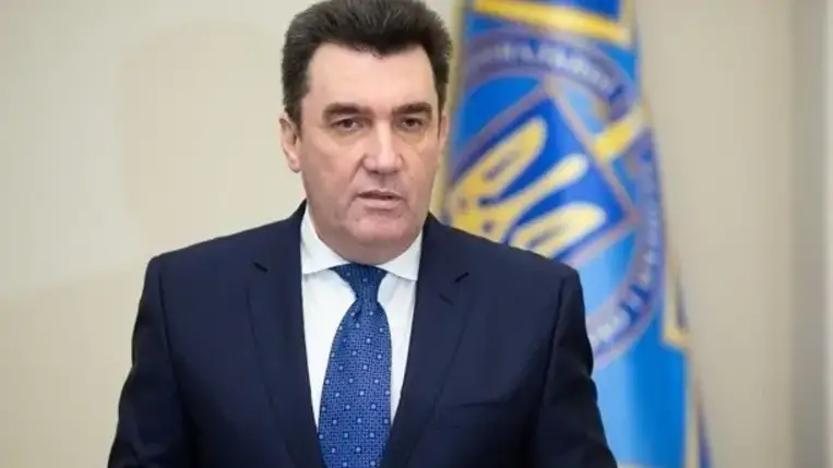 Ukrán védelmi tanács vezetője: dezinformáció az orosz csapatösszevonásról szóló hír