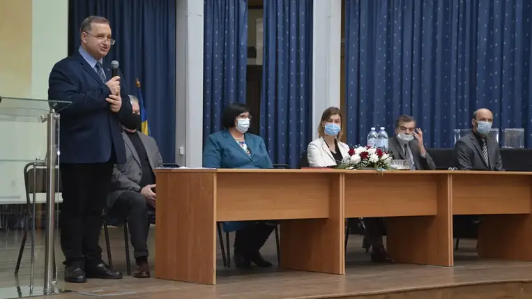 Harmincéves a Kárpátaljai Magyar Pedagógusszövetség