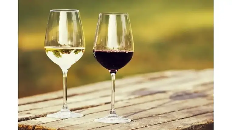 Felmérés: Az ukránok leggyakrabban bort és sört isznak