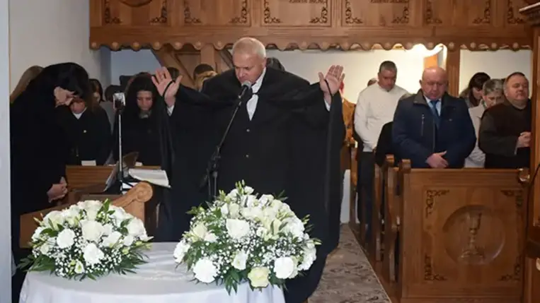 A reformáció emléknapján a megújult templomért és haranglábért adtak hálát a tiszebökényi reformátusok és a hozzájuk ez alkalomból érkezett vendégek. 