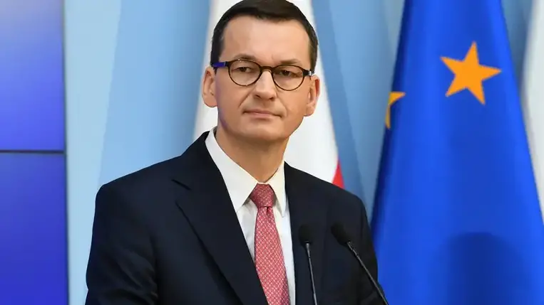 Lengyel kormányfő: stabil, de fenyegető a helyzet a fehérorosz határon