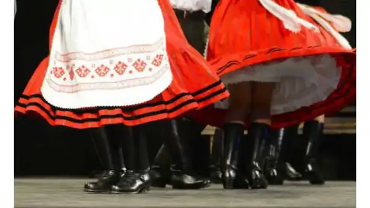 Pályázat a magyar gyermek- és ifjúsági néptánccsoportok támogatására