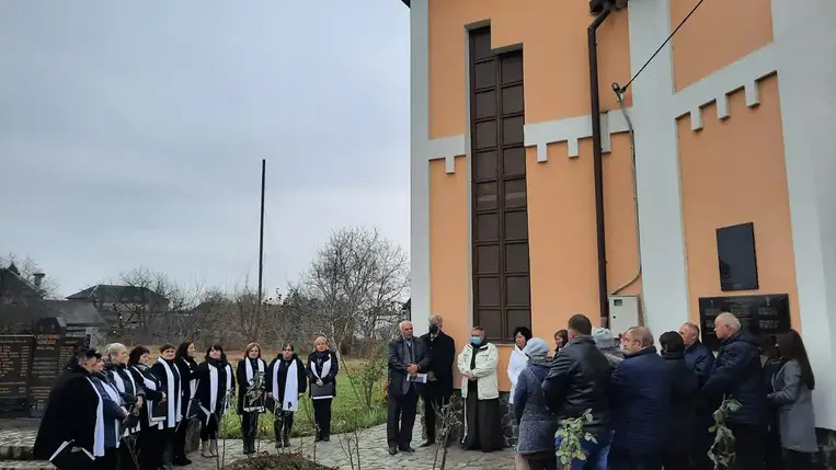 Szent Erzsébetre és a mártírokra emlékeztek Tiszabökényben