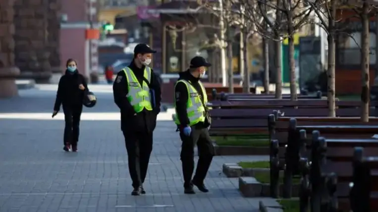 Országos rendőrfőkapitány: Ukrajnában 400 rendőr nem dolgozhat, mert nincs beoltva Covid-19 ellen