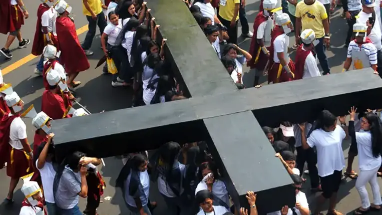 Felmérés: Csehországban a lakosság 20 százaléka istenhívő