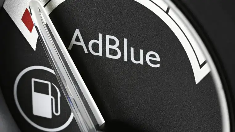 AdBlue-hiány: aggódnak a fuvarozók