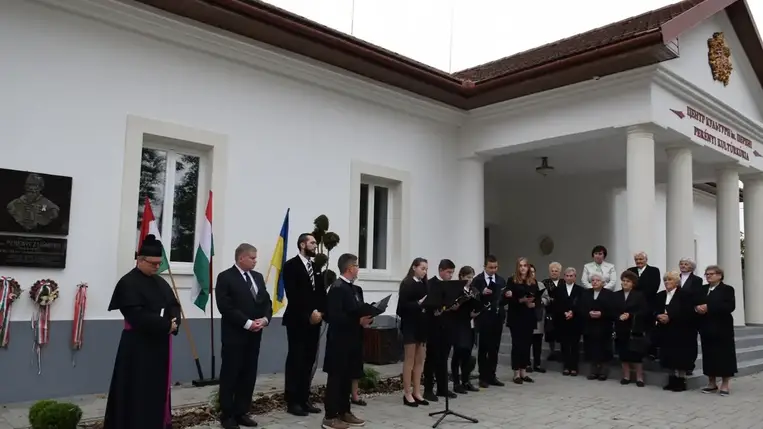 Perényi Zsigmondra és az aradi vértanúkra emlékeztek Beregardóban
