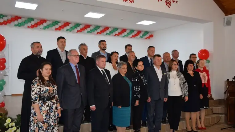 Művelődési házat avattak Batáron