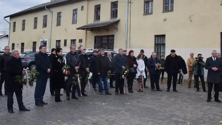 Ötvenhatos megemlékezés Beregszászban