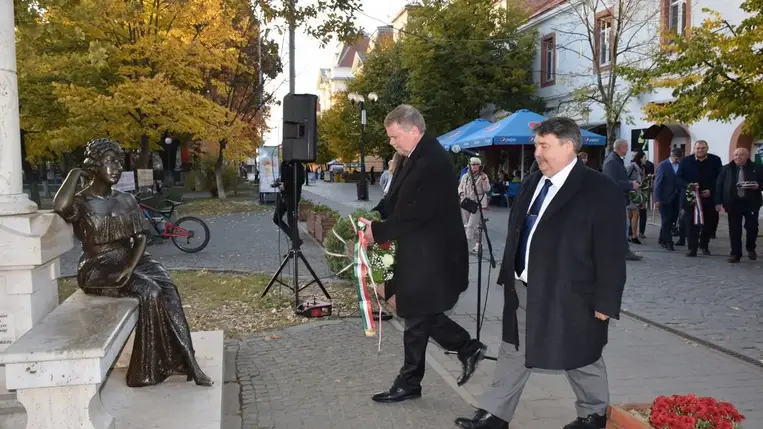 Fedák-nap Beregszászban: díjátadó és színházi előadás