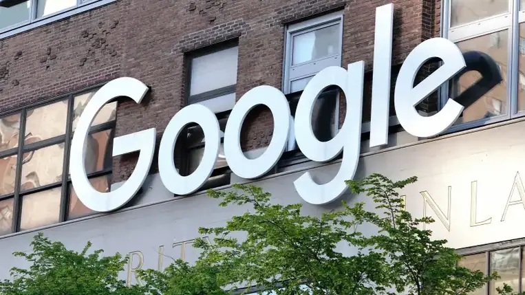 Valósággá váló sci-fi – Gondolatolvasóvá válik a Google-keresés