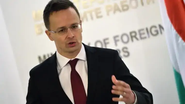 Szijjártó: közös érdekünk a magyar-szlovák együttműködés erősítése