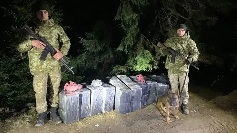 Több mint 5000 csomag csempészcigarettát találtak Kárpátalján