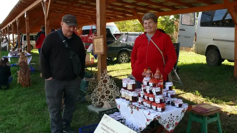 Vásártér Mezőgecsében