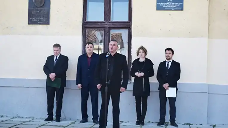 1944. október 9-e Beregszász gyásznapjaként vonult be a történelembe: a terrortámadásban 250 katona és civil veszítette életét, illetve sebesült meg. Fotó: Kovács Elemér