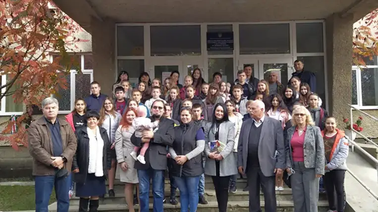 A Magyar Értelmiségiek Kárpátaljai Közössége és a Kárpátaljai Magyar Művelődési Intézet október 21–23. között idén újra megrendezte hagyományos irodalmi karavánját.