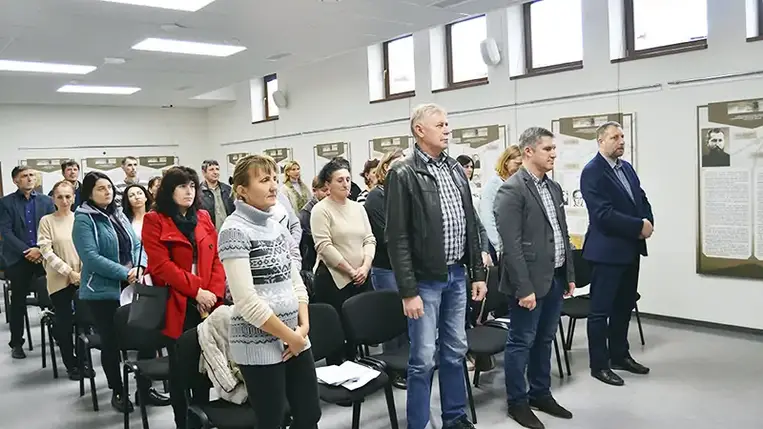 A KMNE aktivistái október 14-én találkoztak, hogy megvitassák az idei év történéseit, illetve megpróbáljanak olyan programot összeállítani, amely egy élményekben gazdag év ígéretét hordozza.