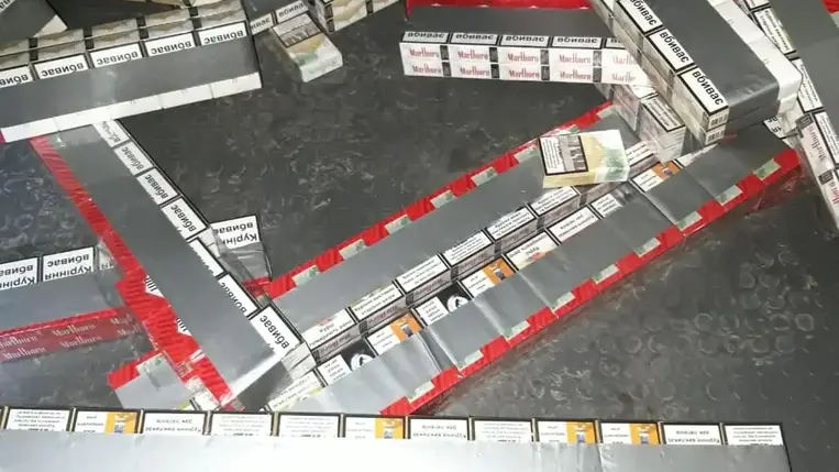 Csempészcigaretta miatt kisbusz nélkül maradt egy ukrán férfi Kárpátalján