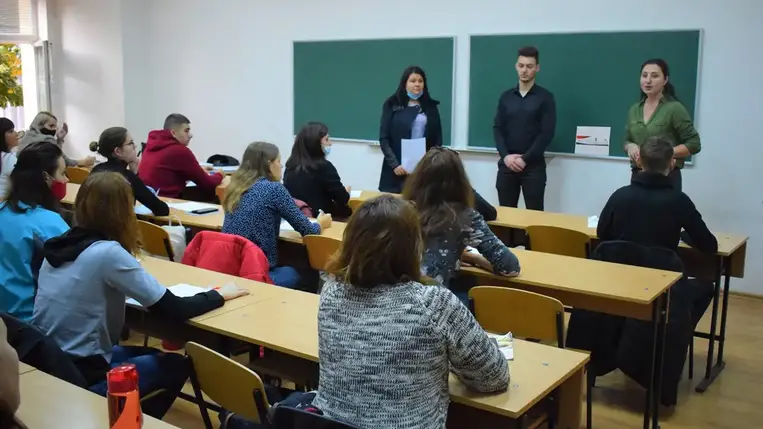 Angol, német, magyar, ukrán, orosz nyelvtanfolyamok indulnak a Rákóczi Főiskolán