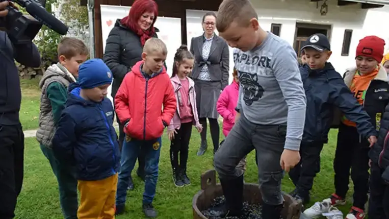 A Nagyberegi Tájház azon „élő” tájházak közé tartozik, ahol igyekeznek a jeles napokhoz, ünnepekhez igazodva széleskörű programokat szervezni. Fotó: Kovács Erzsébet