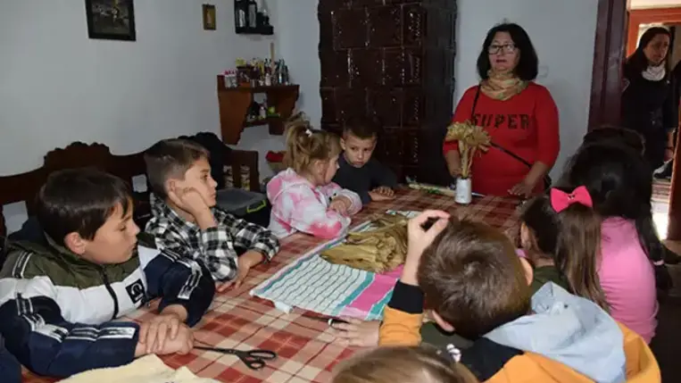 A Nagyberegi Tájház azon „élő” tájházak közé tartozik, ahol igyekeznek a jeles napokhoz, ünnepekhez igazodva széleskörű programokat szervezni. Fotó: Kovács Erzsébet