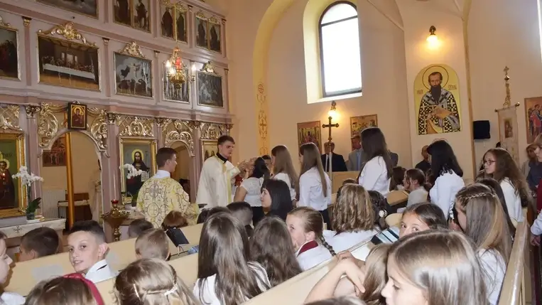 Tanévnyitó a Karácsfalvai Sztojka Sándor Görögkatolikus Líceumban