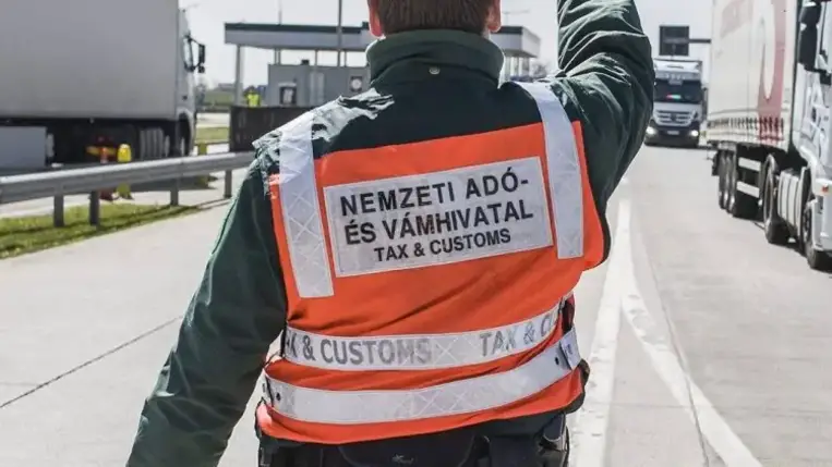Csempészcigit szagolt ki a szolgálati kutya Beregsuránynál 
