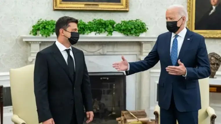Zelenszkij washingtoni látogatását Kuleba olyan győzelemnek nevezte, amelyben mindkét fél megkapta, amit akart, és elégedett az elért eredménnyel.