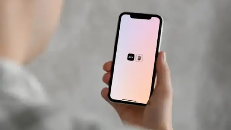 Csalókra figyelmeztethet a Gyija alkalmazás