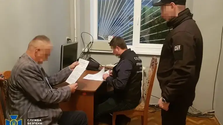 Az SzBU munkatársai lelepleztek egy tisztviselőt, aki 56 millió hrivnya összegű kárt okozott az államnak.