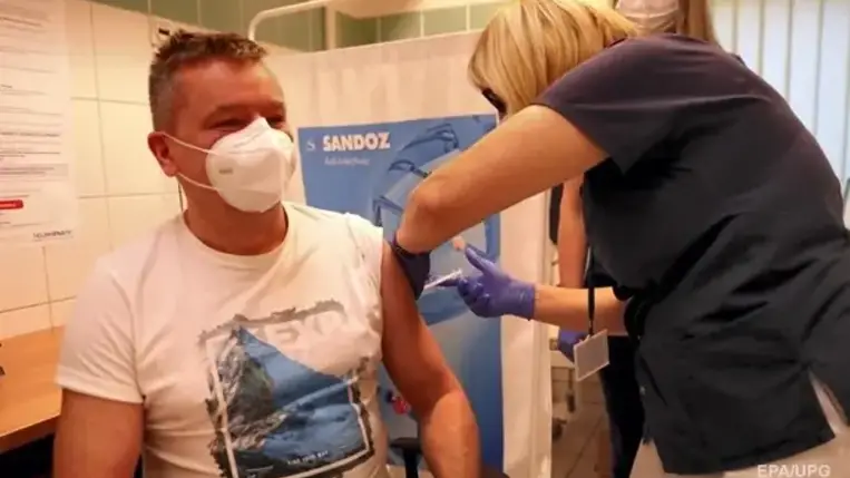 Lengyelországban a lakosok több mint hetven százaléka rendelkezik antitestekkel