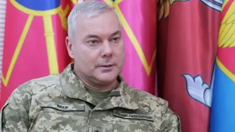 Najev: Oroszország bármikor megtámadhatja Ukrajnát a Krím felől