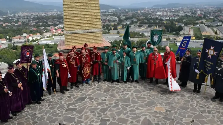 Munkácson megalakult az első kárpátaljai pálinka lovagrend