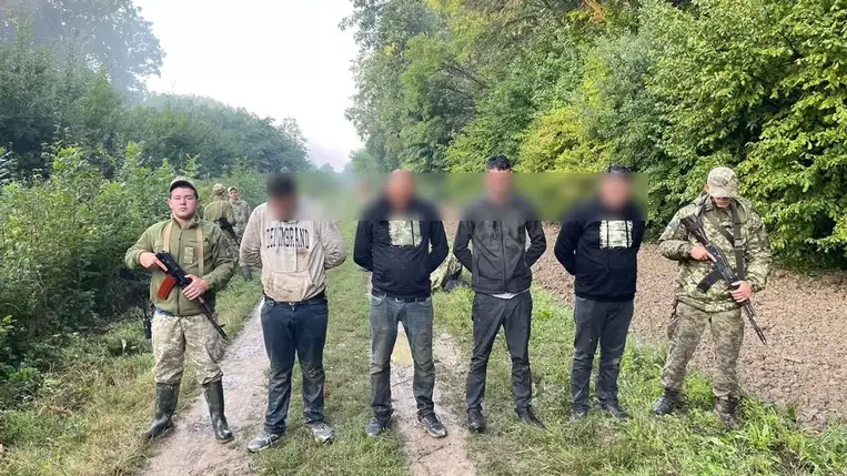 Négy migránst fogtak el a magyar határ közelében Kárpátalján